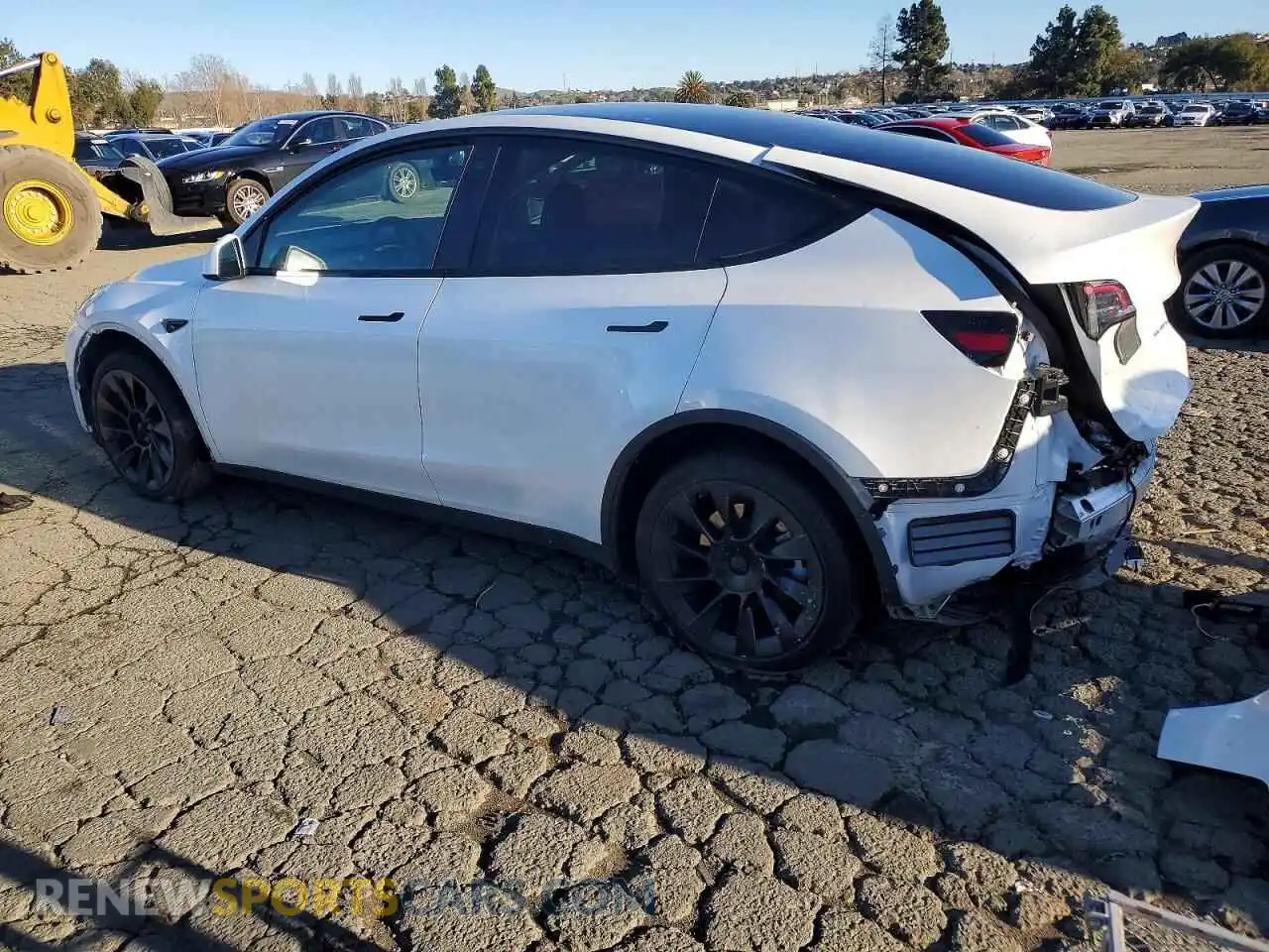 2 Photograph of a damaged car 7SAYGDEE0PA057904 TESLA MODEL Y 2023