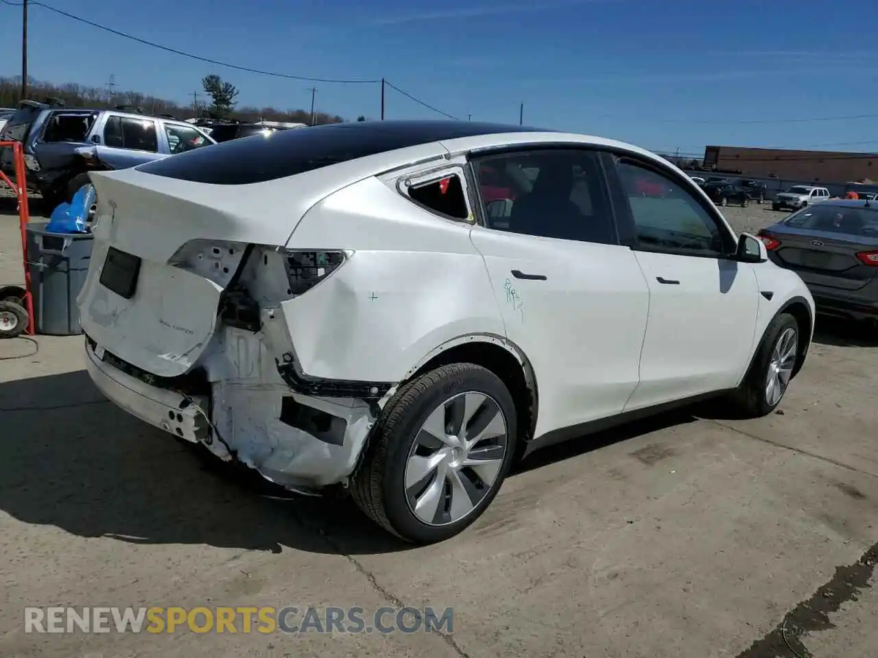 3 Photograph of a damaged car 7SAYGDEE0PA069003 TESLA MODEL Y 2023