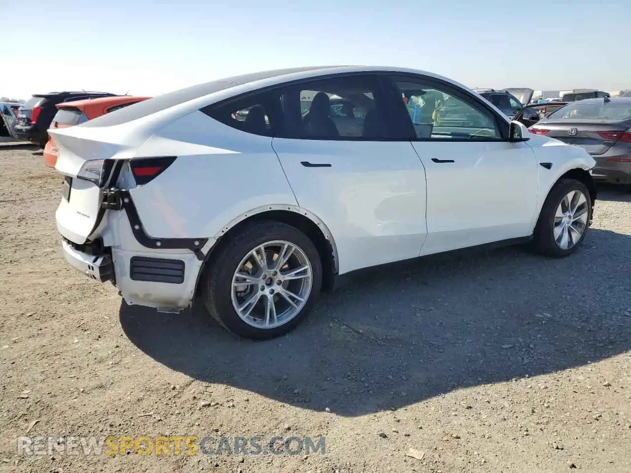 3 Photograph of a damaged car 7SAYGDEE0PA129717 TESLA MODEL Y 2023
