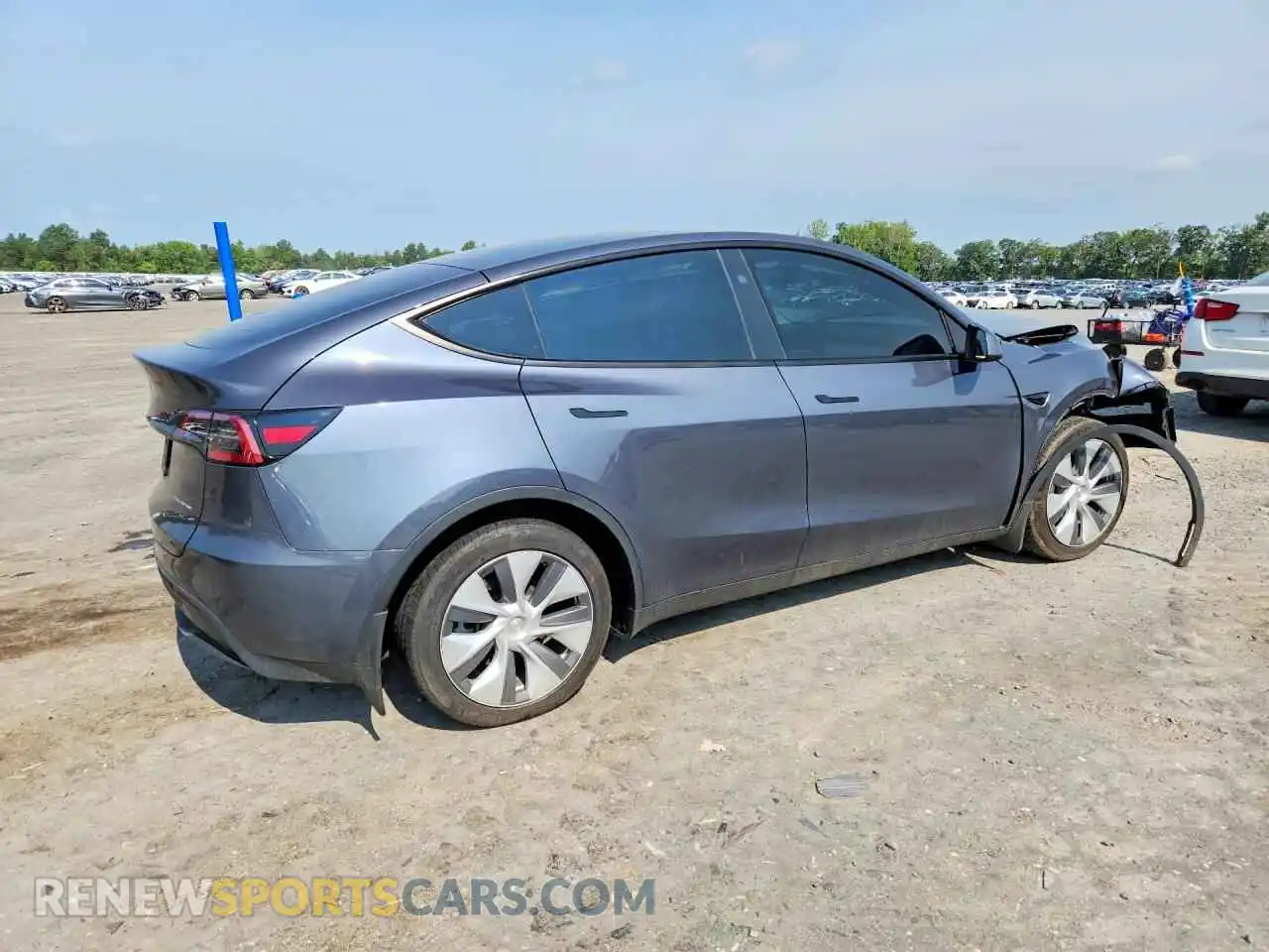 3 fotografías del automóvil dañado 7SAYGDEE0PA145531 TESLA MODEL Y 2023