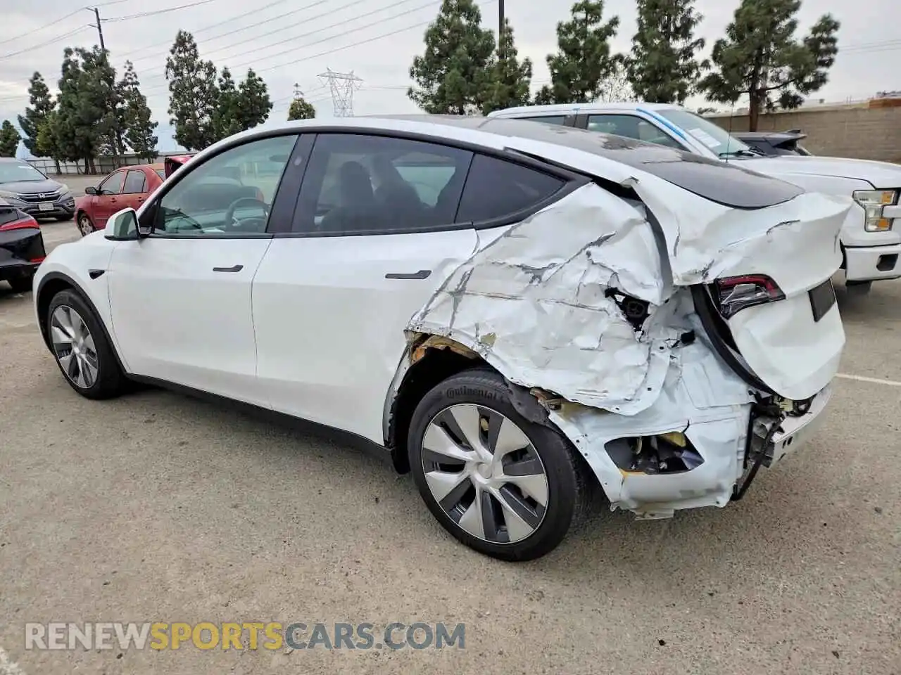 2 Photograph of a damaged car 7SAYGDEE0PA153306 TESLA MODEL Y 2023