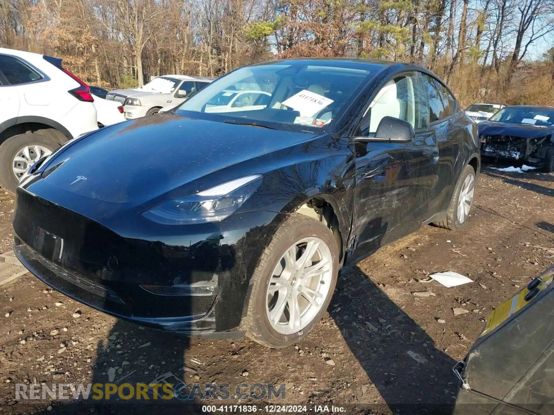 2 Photograph of a damaged car 7SAYGDEE0PA180294 TESLA MODEL Y 2023