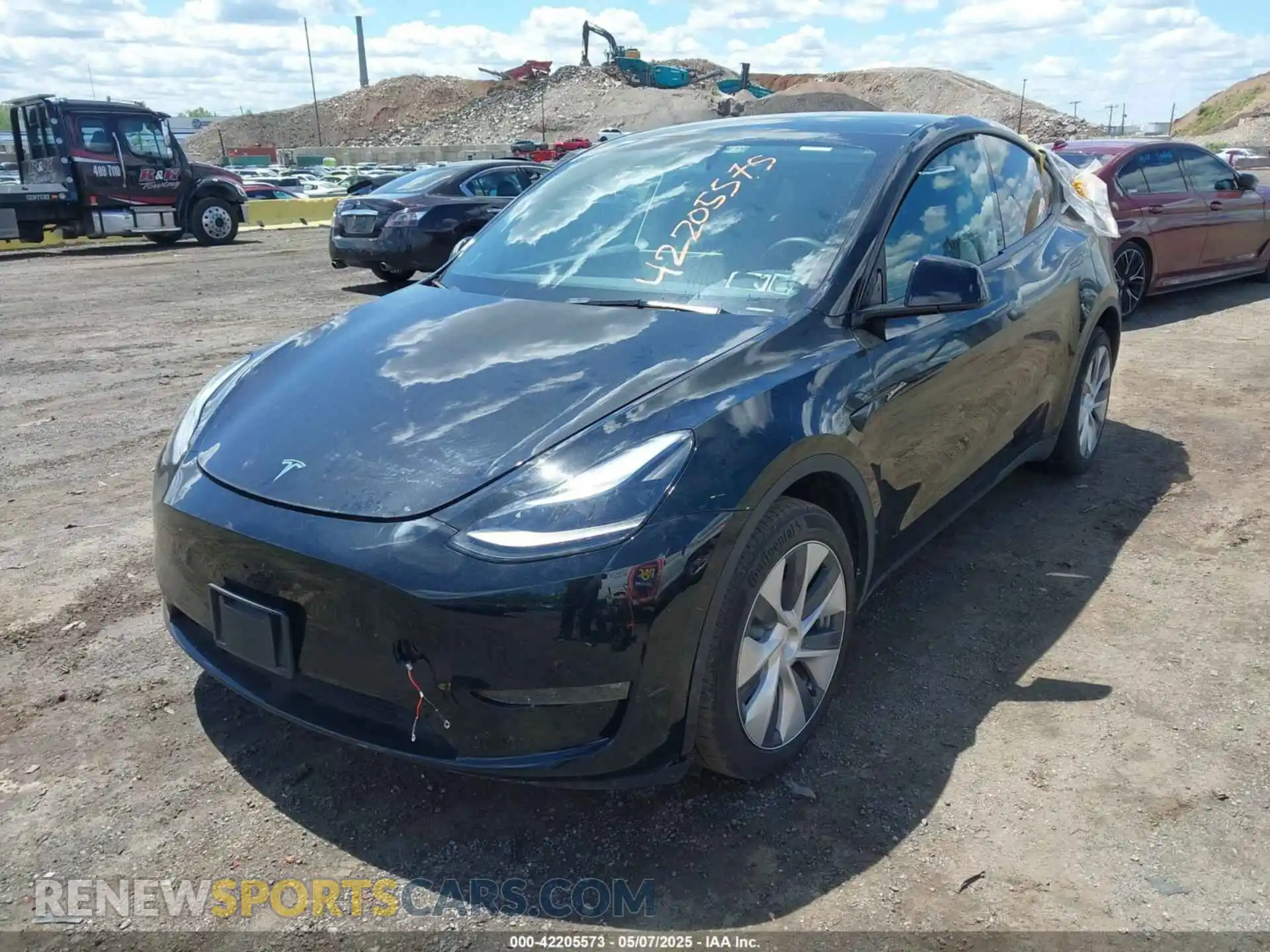 2 Photograph of a damaged car 7SAYGDEE0PA183891 TESLA MODEL Y 2023