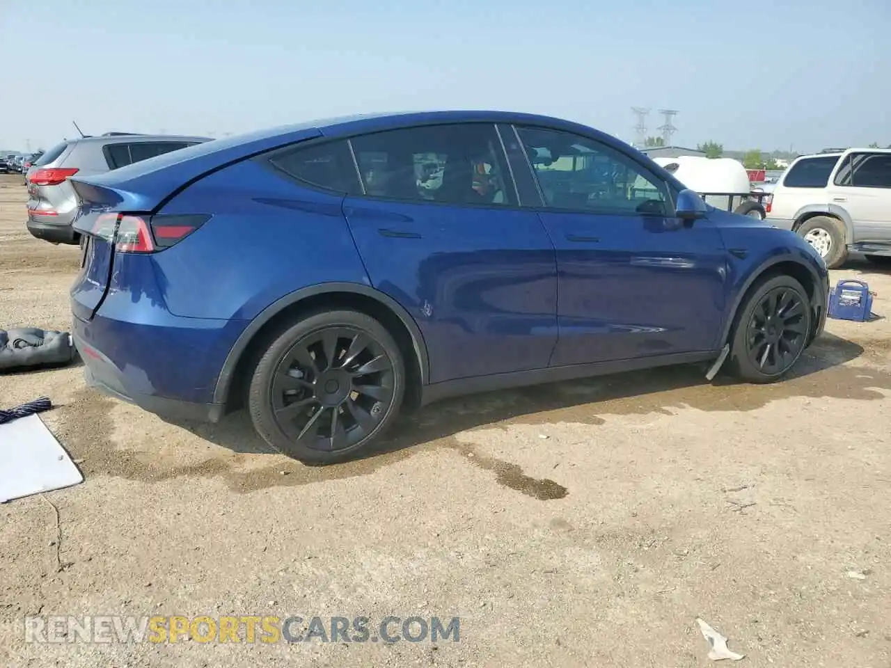 3 Photograph of a damaged car 7SAYGDEE0PA203752 TESLA MODEL Y 2023