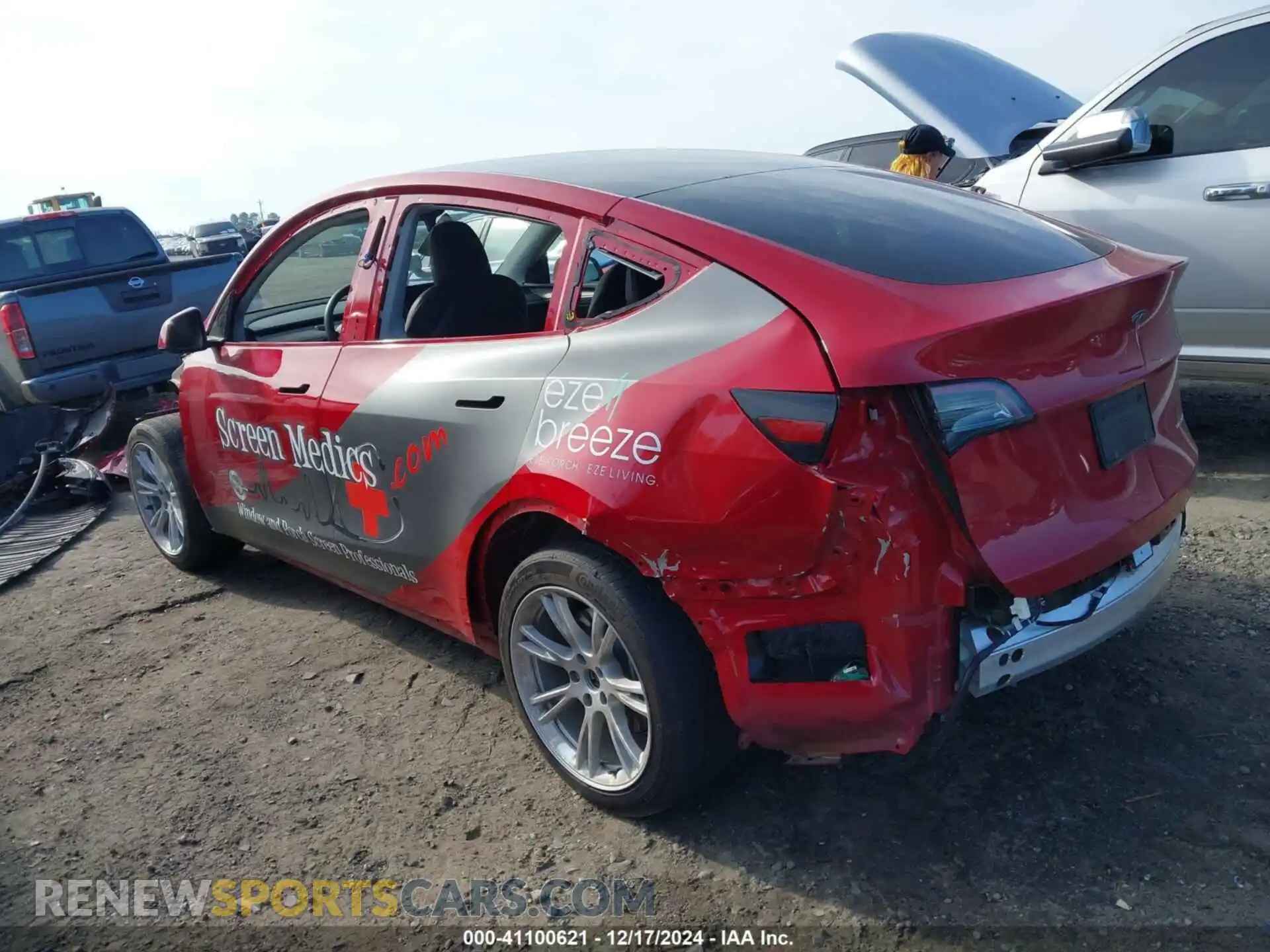 3 Photograph of a damaged car 7SAYGDEE0PF598745 TESLA MODEL Y 2023