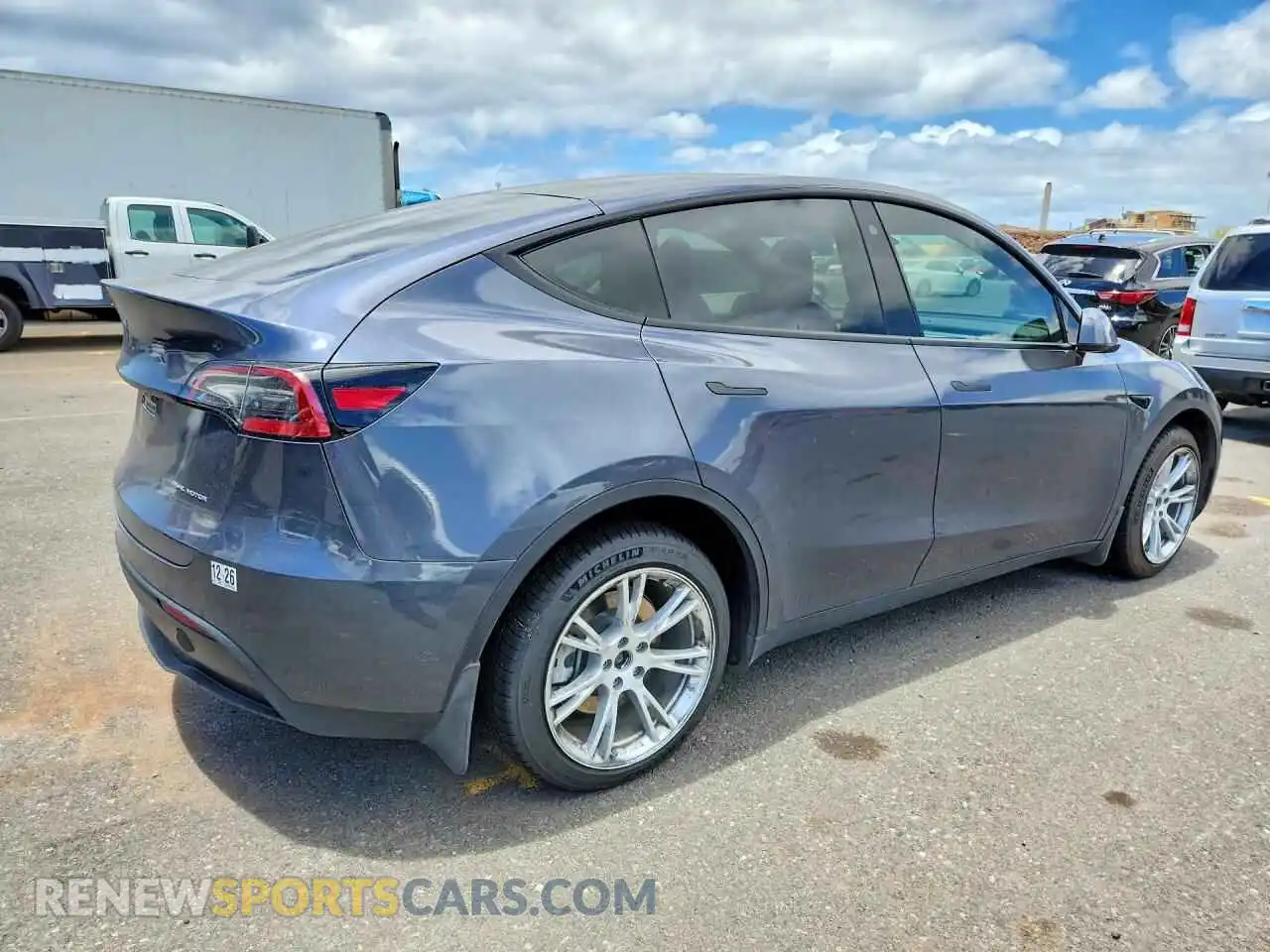 3 Photograph of a damaged car 7SAYGDEE0PF601806 TESLA MODEL Y 2023