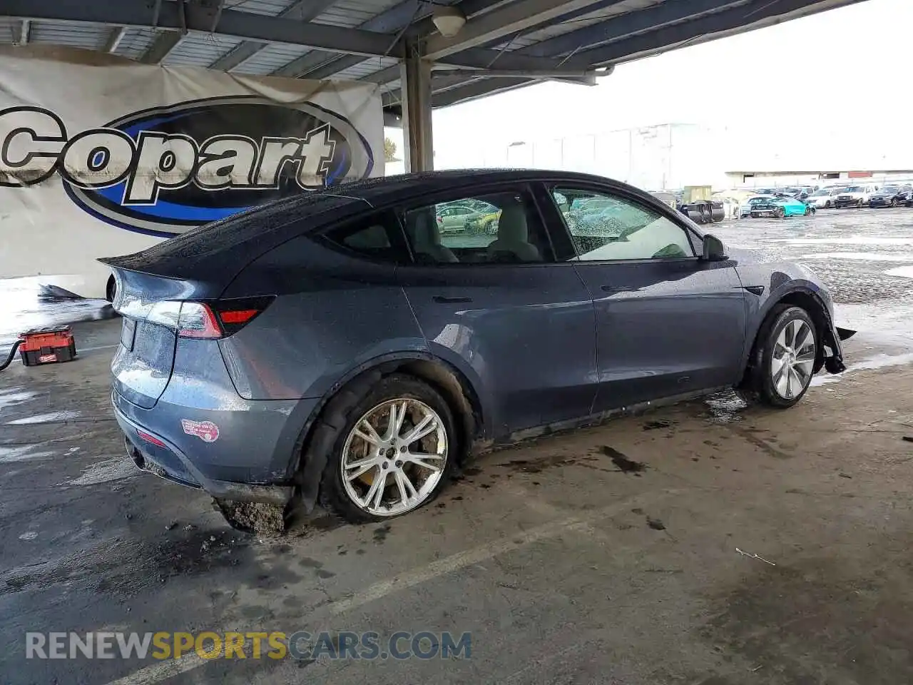 3 Photograph of a damaged car 7SAYGDEE0PF602616 TESLA MODEL Y 2023