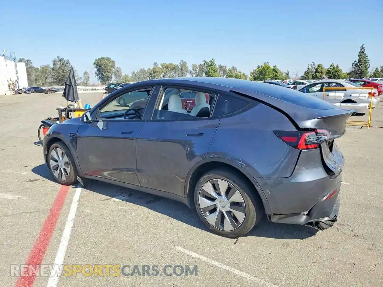 2 fotografías del automóvil dañado 7SAYGDEE0PF637835 TESLA MODEL Y 2023