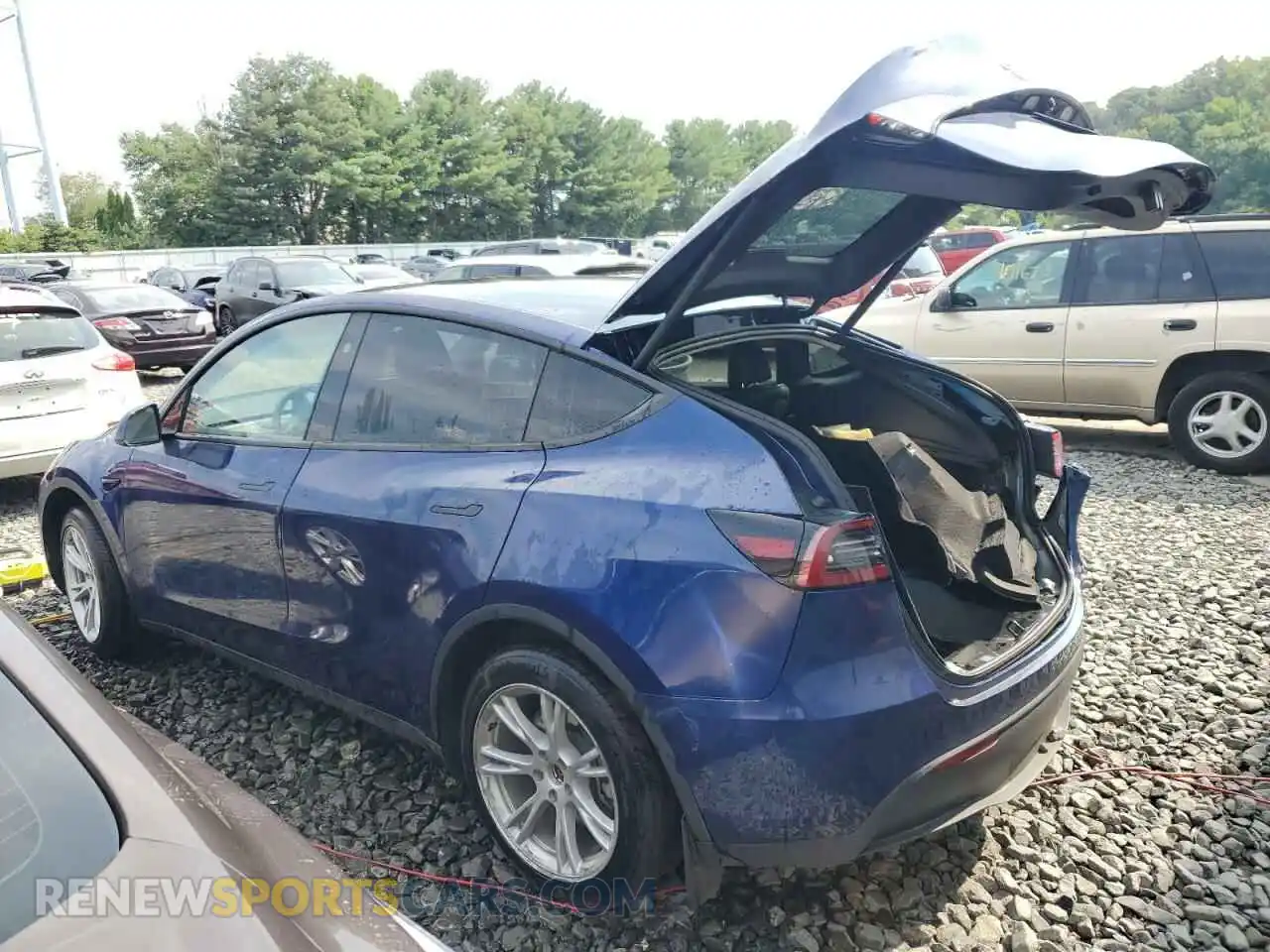 2 Photograph of a damaged car 7SAYGDEE0PF894963 TESLA MODEL Y 2023