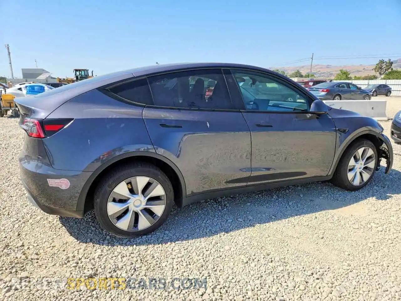 3 fotografías del automóvil dañado 7SAYGDEE0PF938153 TESLA MODEL Y 2023