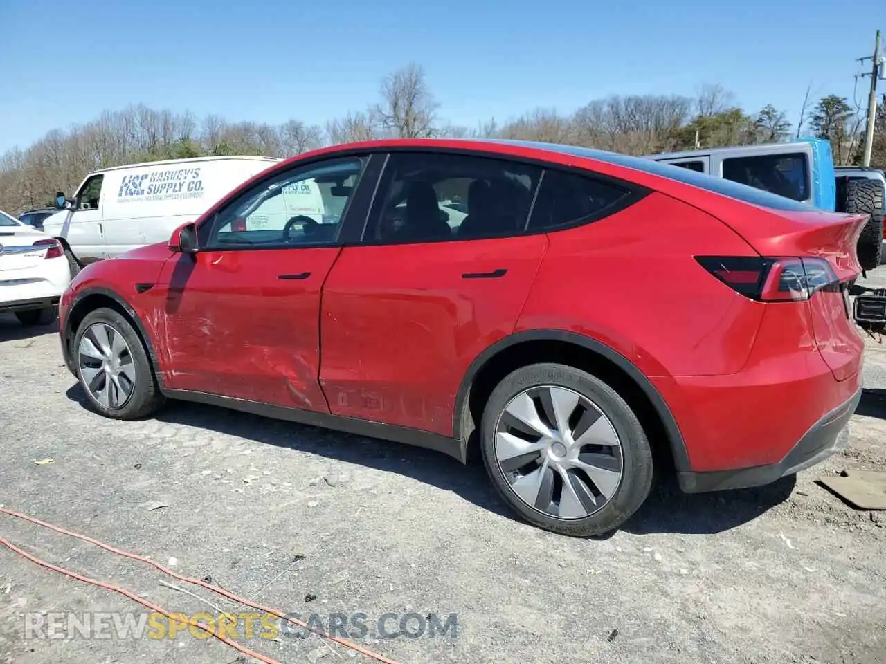 2 Photograph of a damaged car 7SAYGDEE1PA028931 TESLA MODEL Y 2023