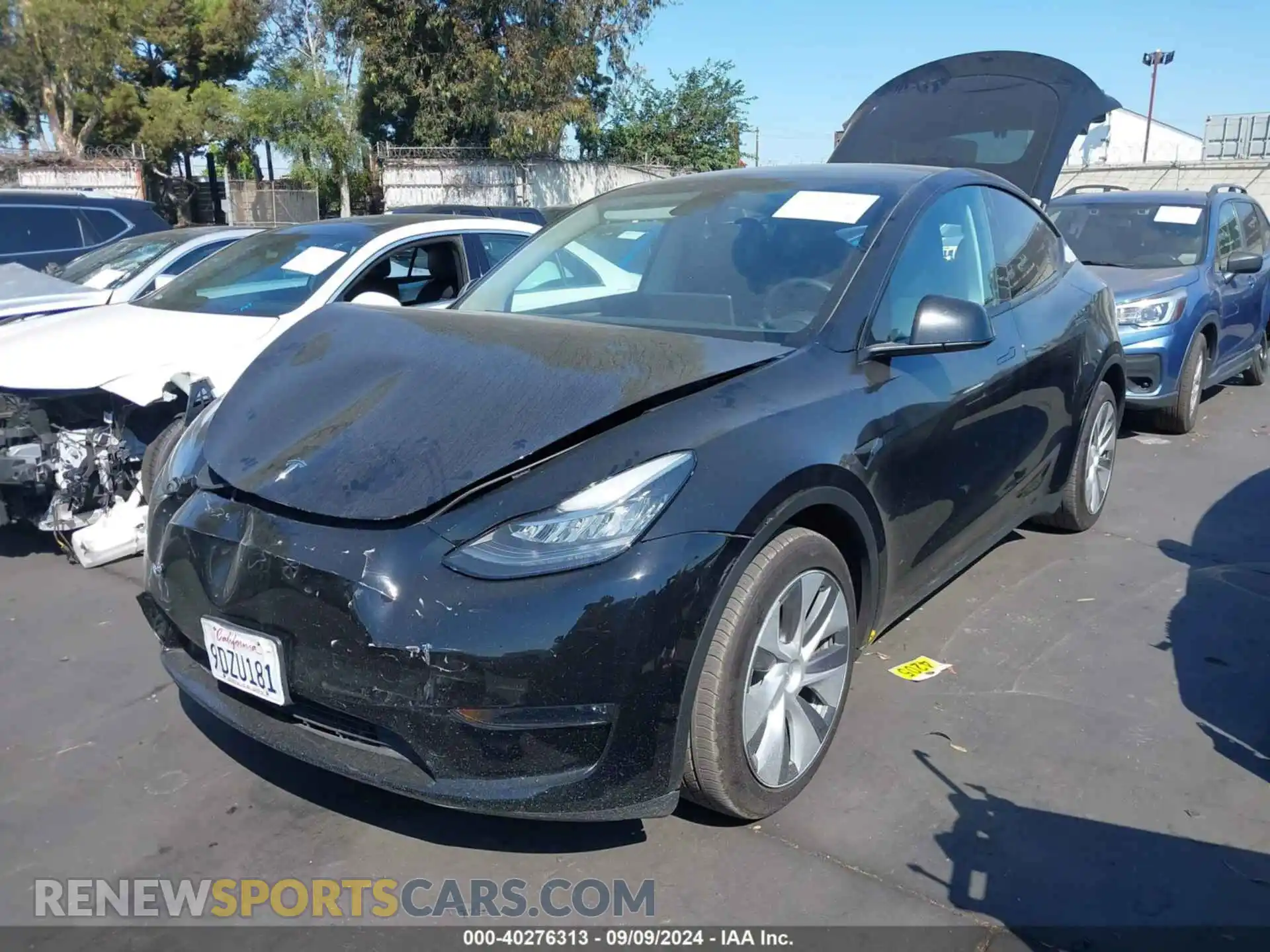 2 Photograph of a damaged car 7SAYGDEE1PA033207 TESLA MODEL Y 2023