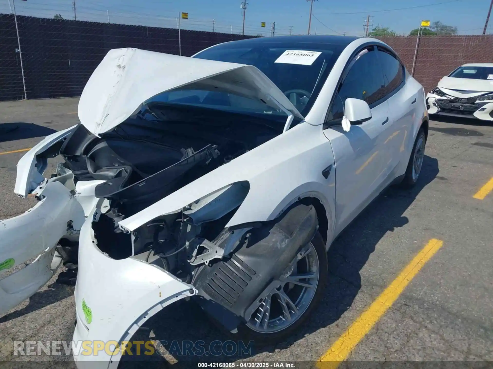 2 Photograph of a damaged car 7SAYGDEE1PA034664 TESLA MODEL Y 2023