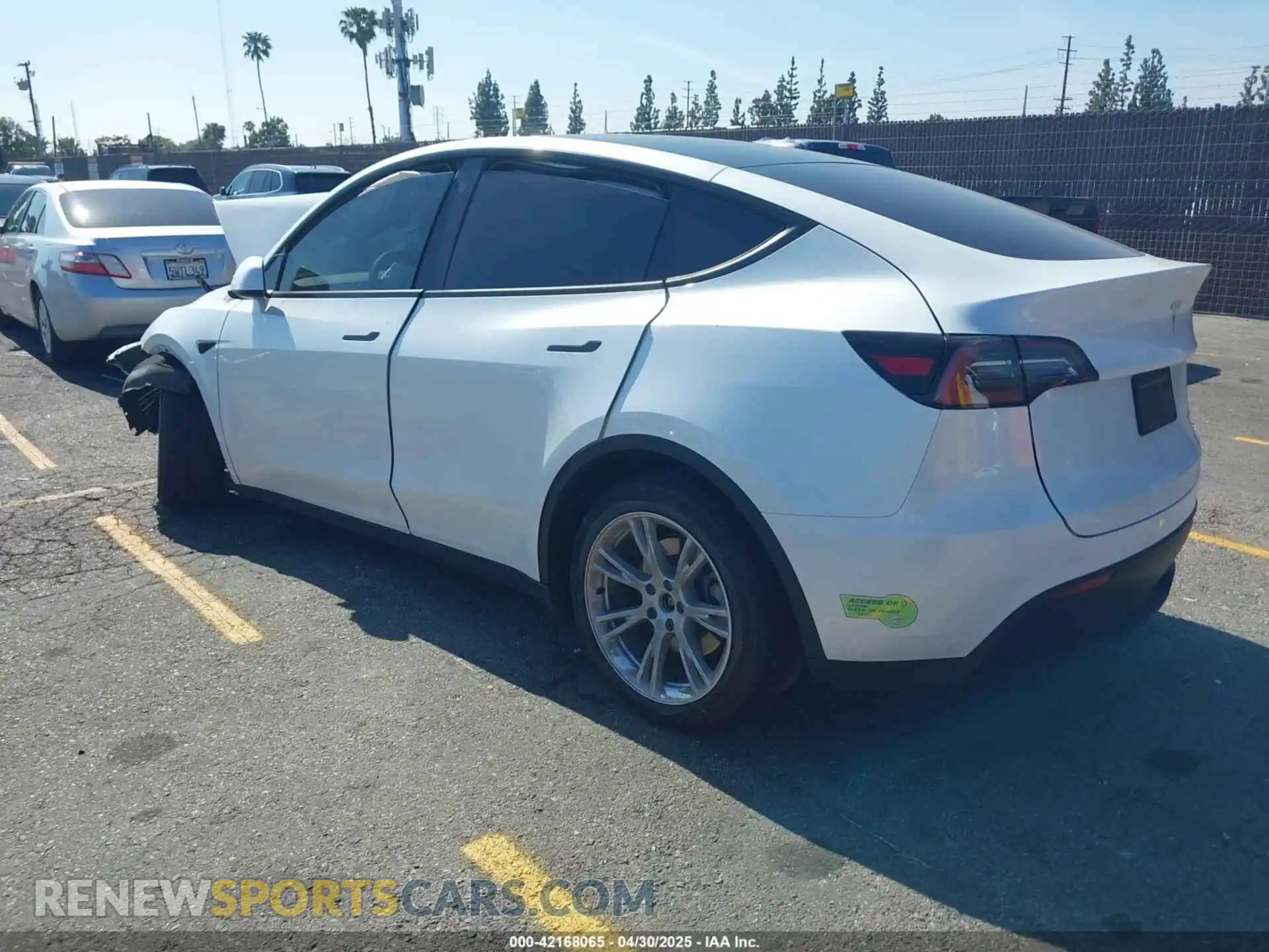 3 Photograph of a damaged car 7SAYGDEE1PA034664 TESLA MODEL Y 2023