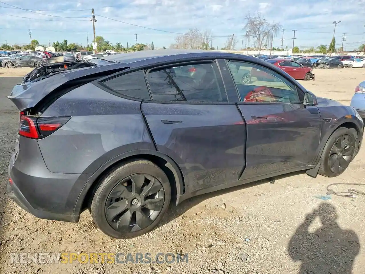 3 Photograph of a damaged car 7SAYGDEE1PA054249 TESLA MODEL Y 2023