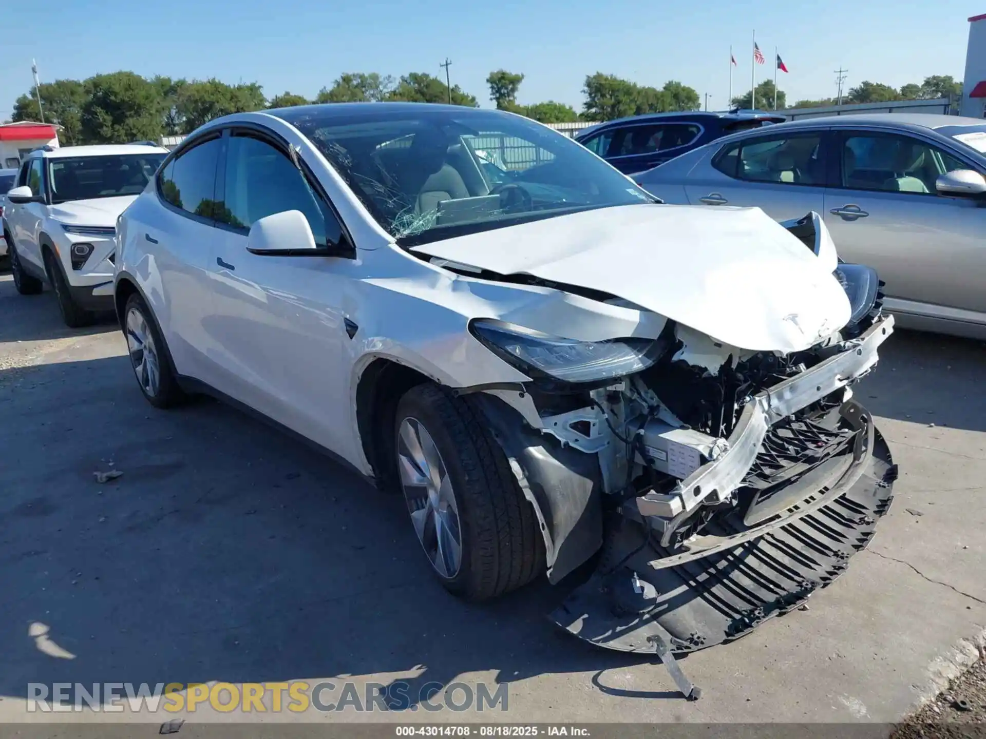 1 Photograph of a damaged car 7SAYGDEE1PA092418 TESLA MODEL Y 2023