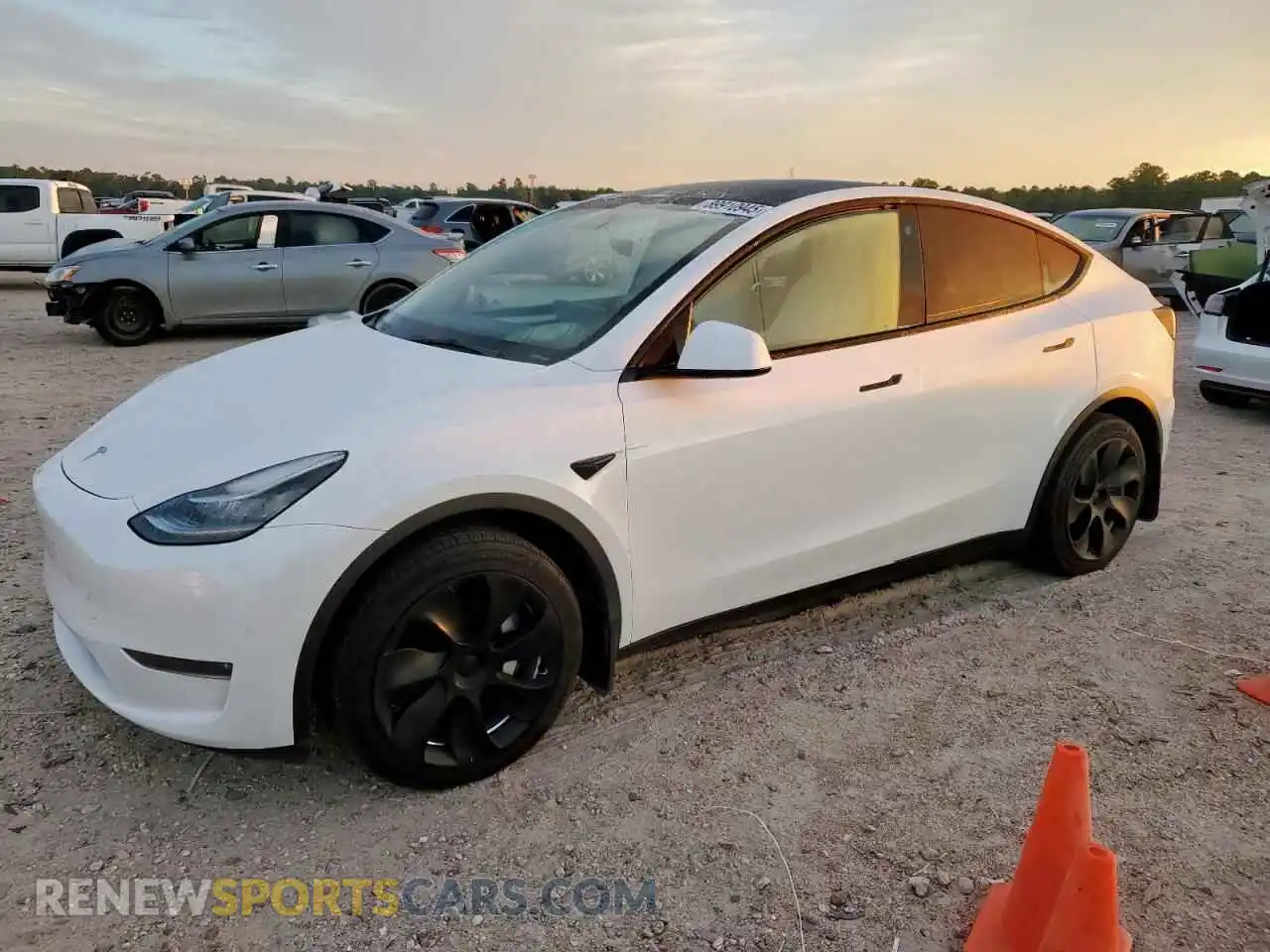 1 Photograph of a damaged car 7SAYGDEE1PA107810 TESLA MODEL Y 2023