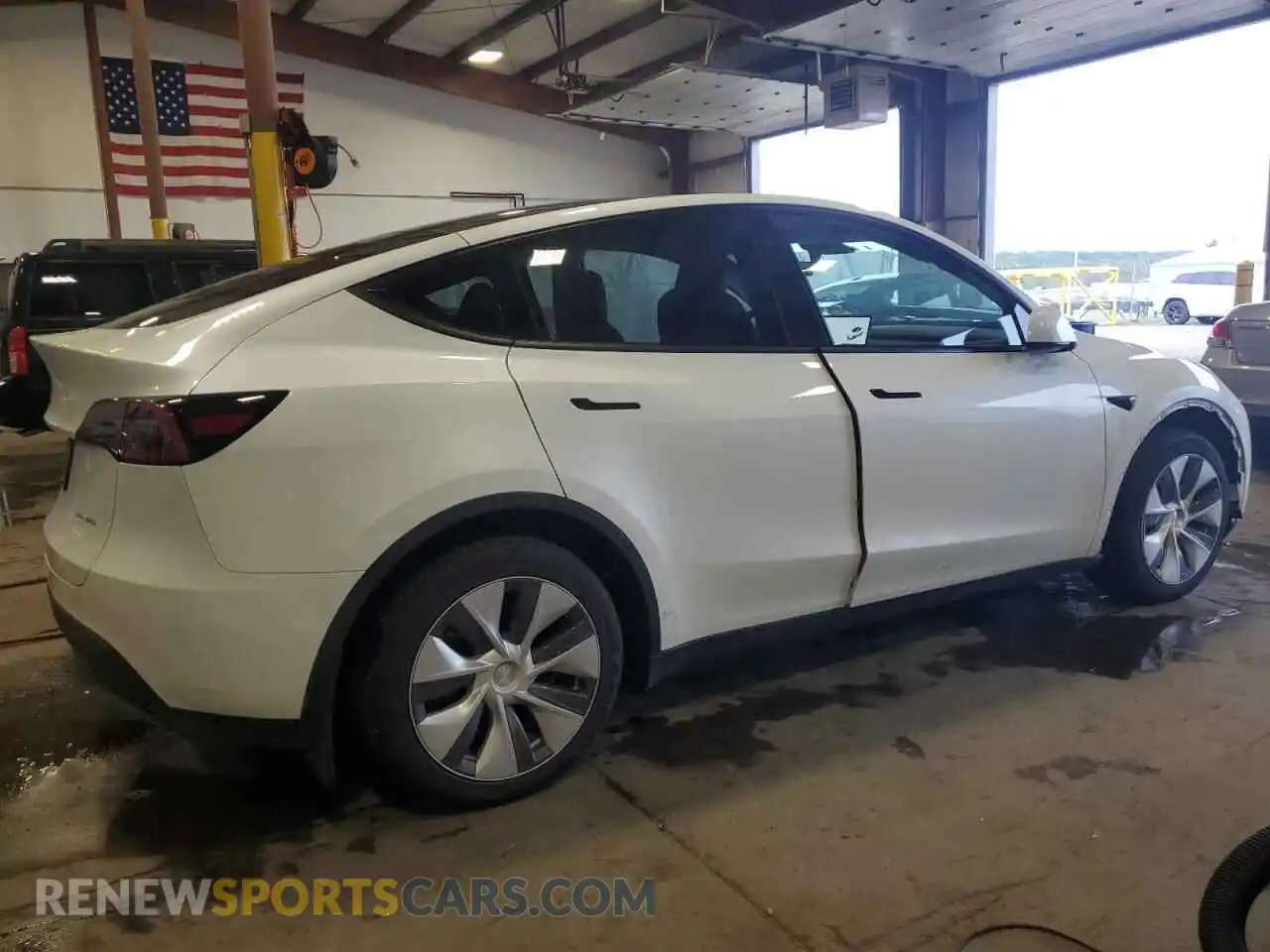 3 Фотография поврежденного автомобиля 7SAYGDEE1PA117947 TESLA MODEL Y 2023