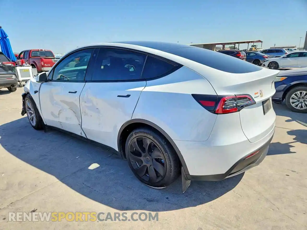 2 Photograph of a damaged car 7SAYGDEE1PA120637 TESLA MODEL Y 2023