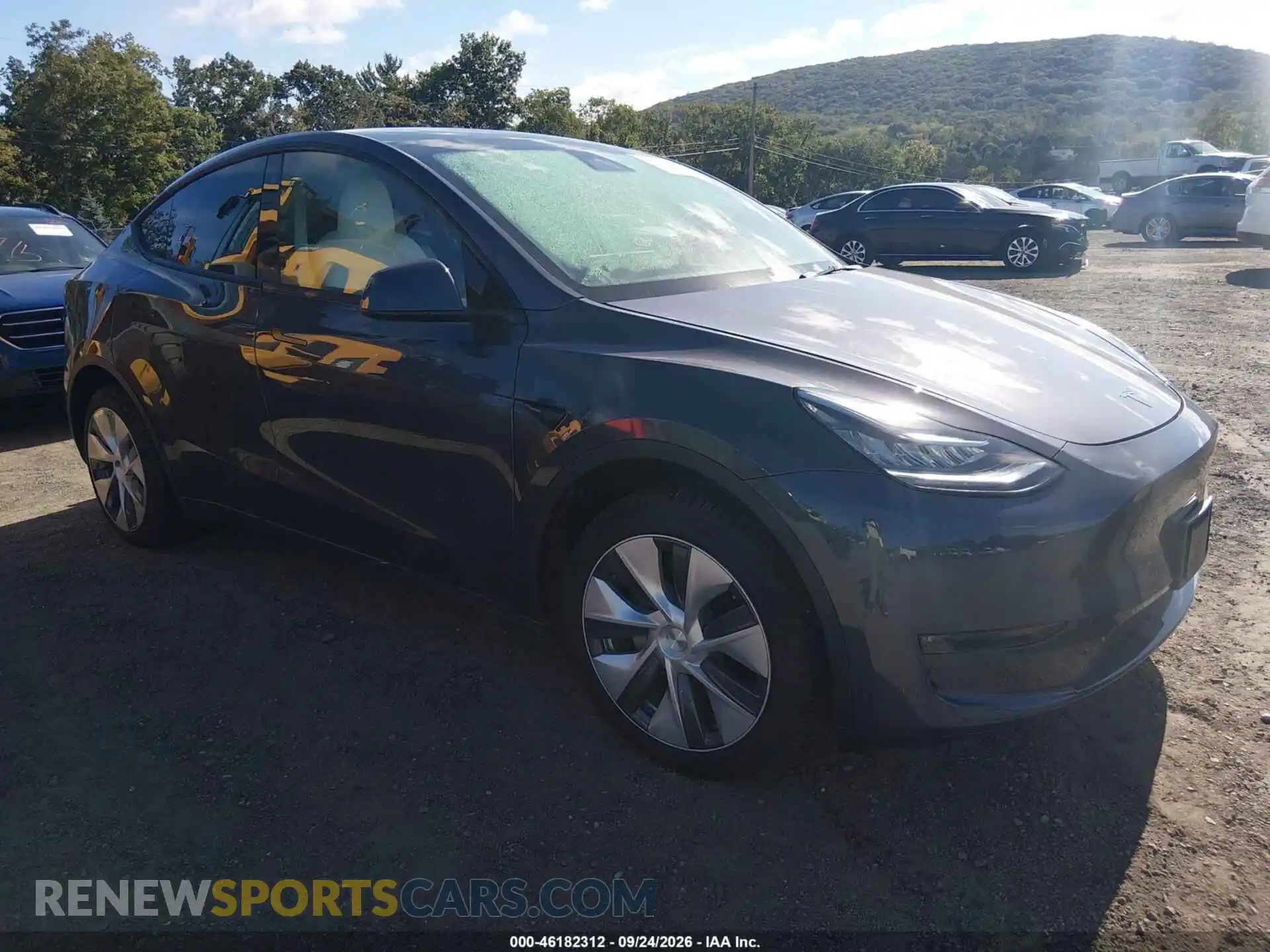 1 Photograph of a damaged car 7SAYGDEE1PA123098 TESLA MODEL Y 2023