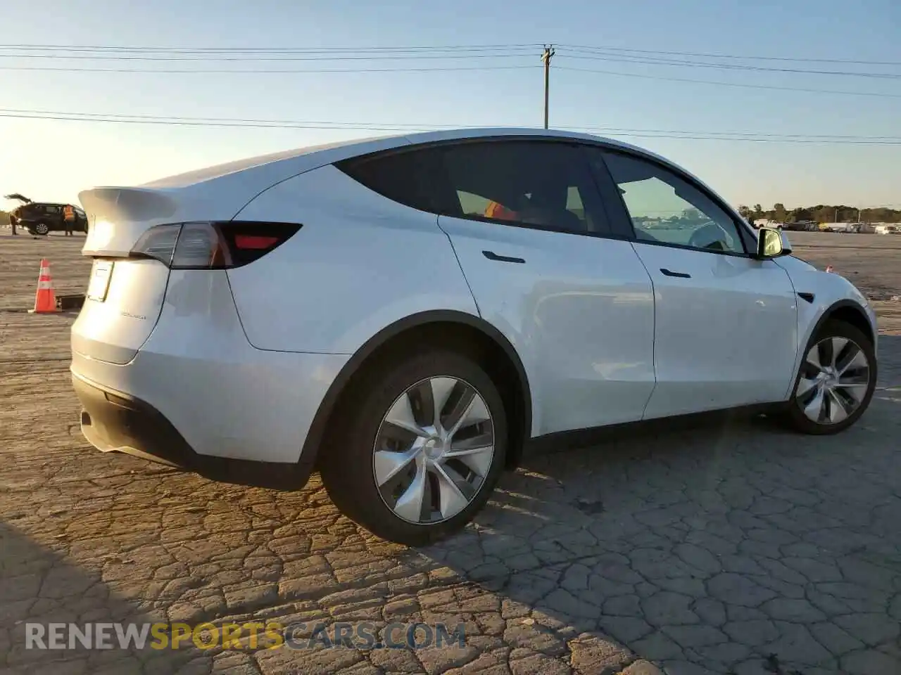 3 Photograph of a damaged car 7SAYGDEE1PA129001 TESLA MODEL Y 2023