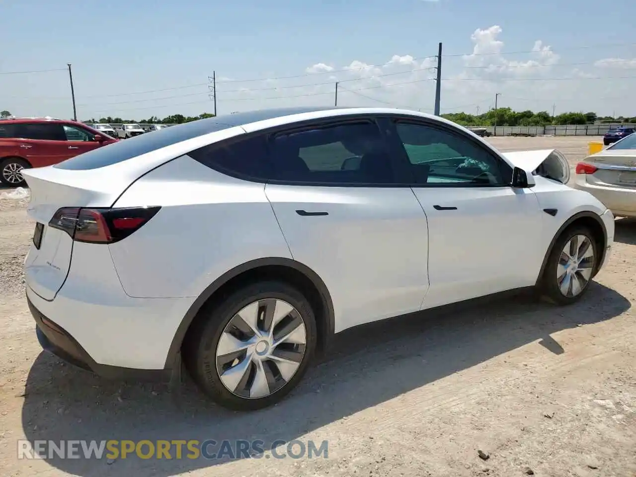 3 Photograph of a damaged car 7SAYGDEE1PA131024 TESLA MODEL Y 2023