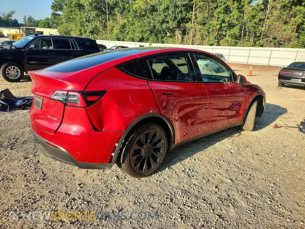 3 Photograph of a damaged car 7SAYGDEE1PA163200 TESLA MODEL Y 2023