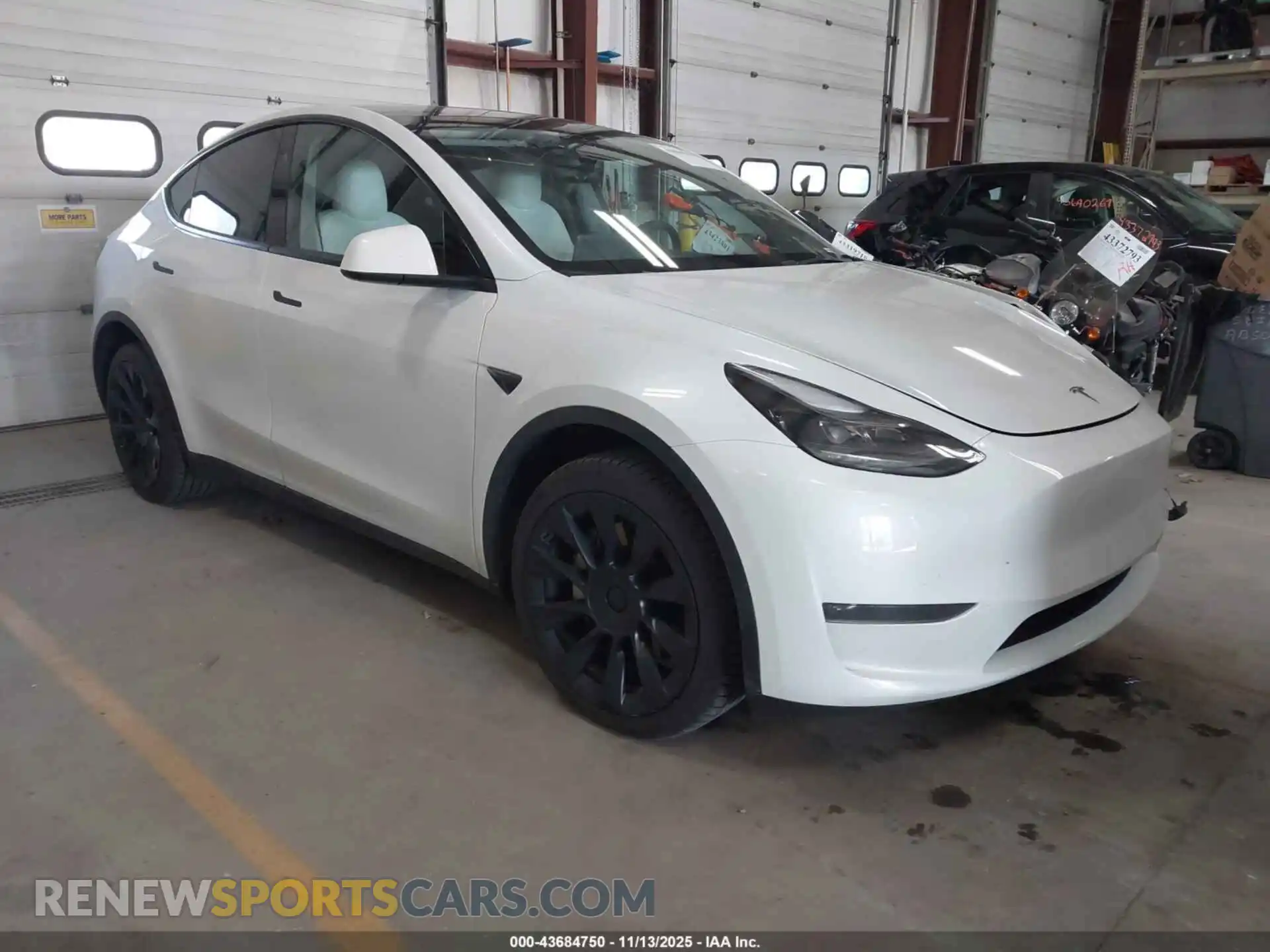 1 fotografías del automóvil dañado 7SAYGDEE1PA177520 TESLA MODEL Y 2023