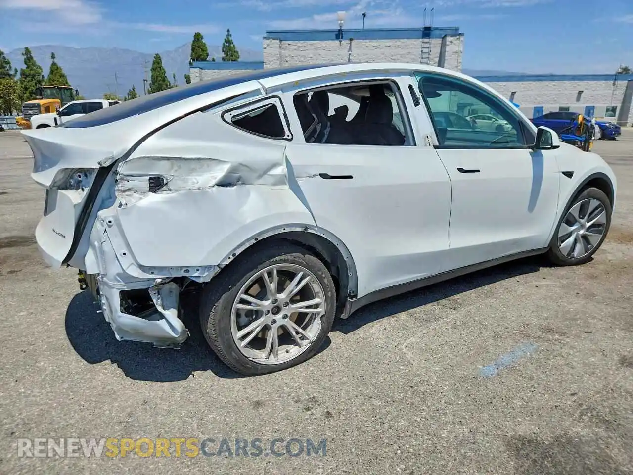 3 Photograph of a damaged car 7SAYGDEE1PA179493 TESLA MODEL Y 2023