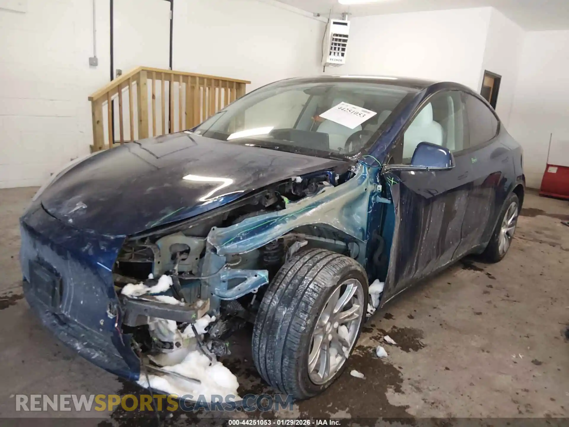 2 Photograph of a damaged car 7SAYGDEE1PA192597 TESLA MODEL Y 2023