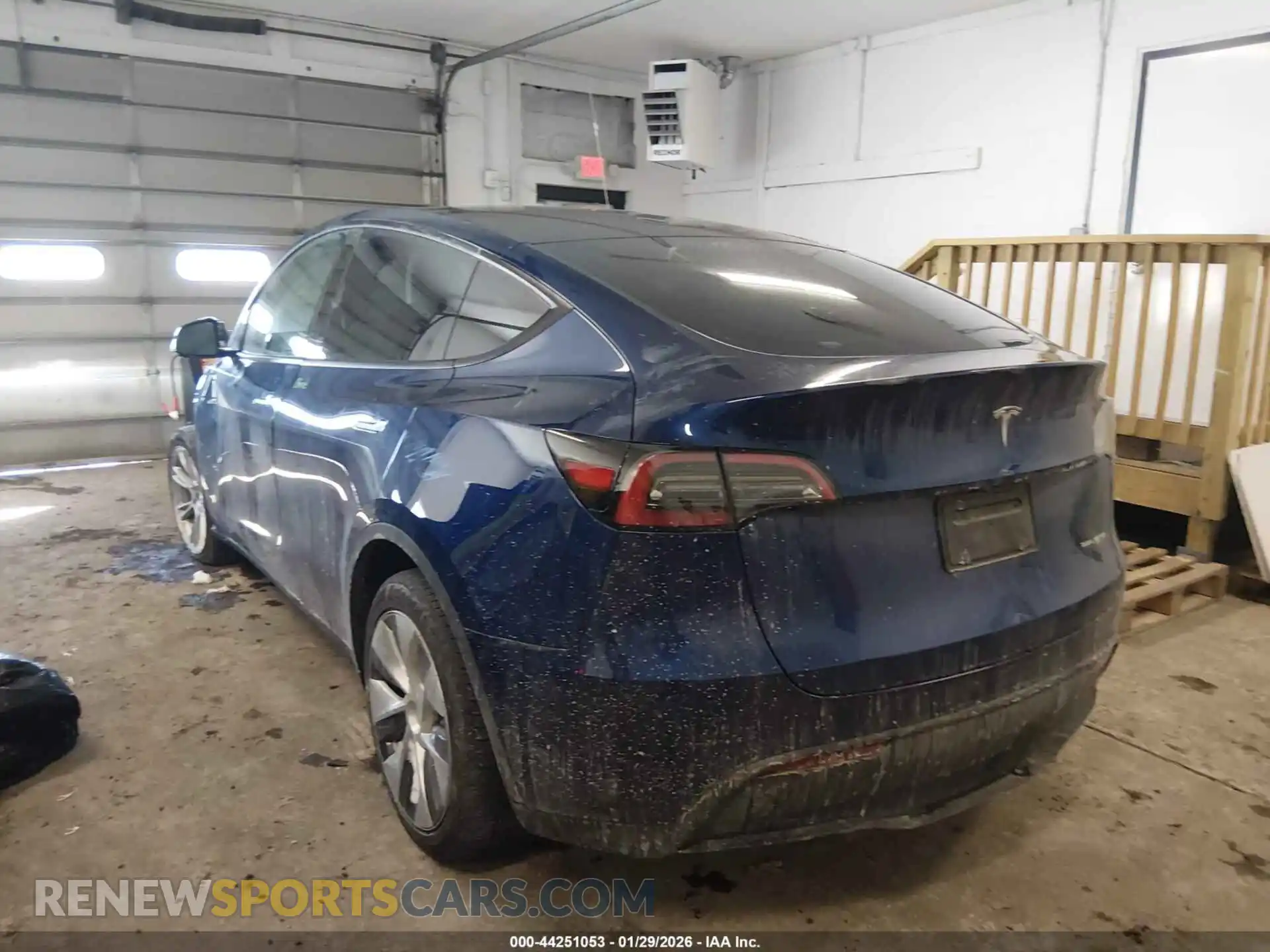 3 Photograph of a damaged car 7SAYGDEE1PA192597 TESLA MODEL Y 2023
