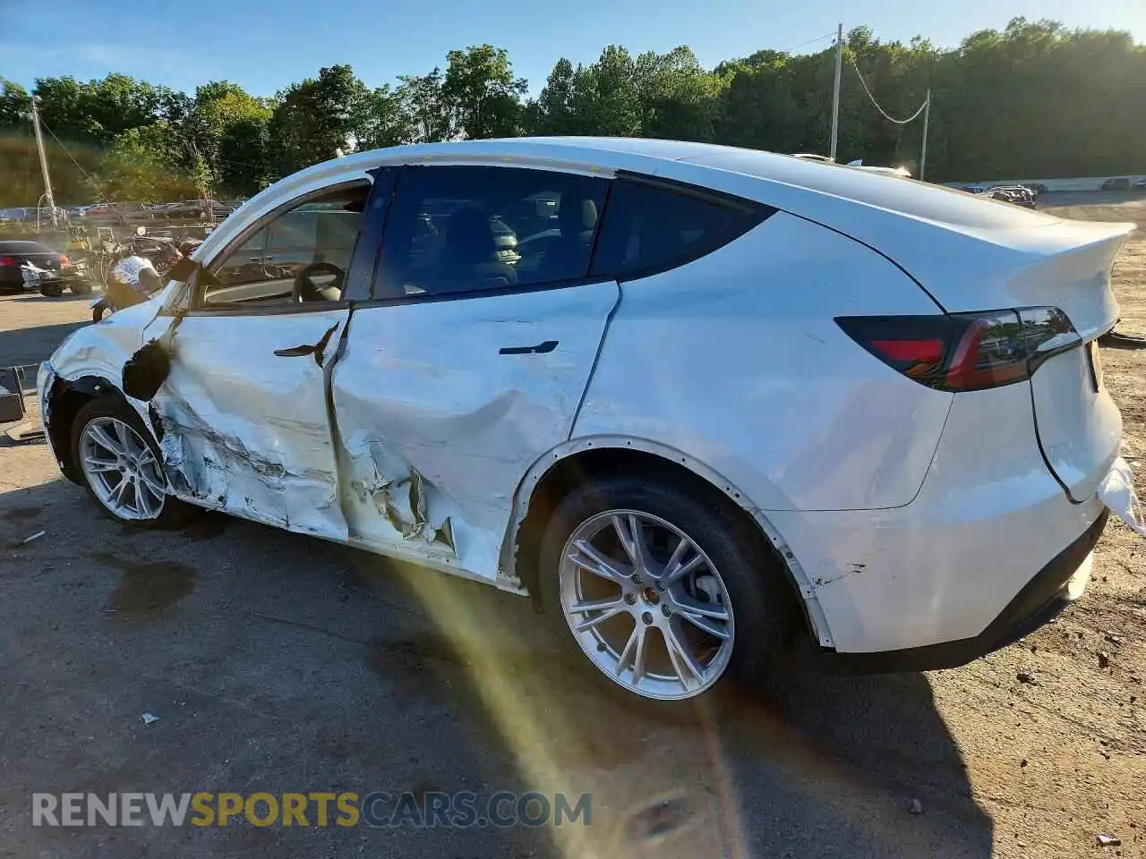 2 Photograph of a damaged car 7SAYGDEE1PA202285 TESLA MODEL Y 2023