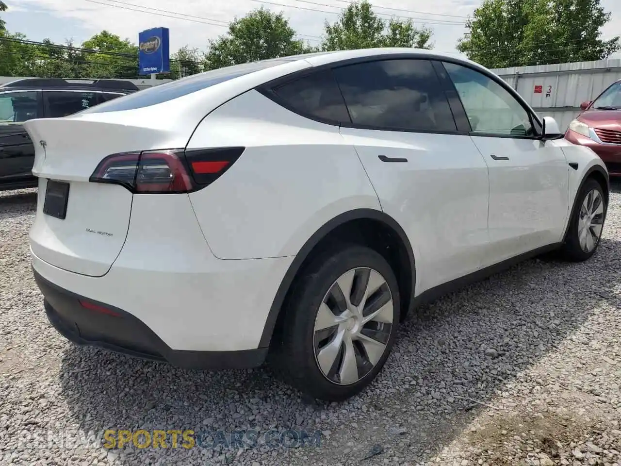 3 Photograph of a damaged car 7SAYGDEE1PF602351 TESLA MODEL Y 2023