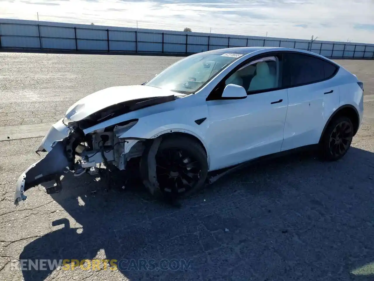 1 Photograph of a damaged car 7SAYGDEE1PF603564 TESLA MODEL Y 2023