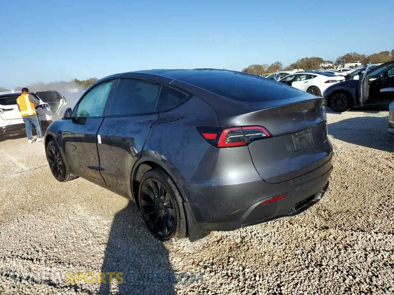 2 Photograph of a damaged car 7SAYGDEE1PF606044 TESLA MODEL Y 2023