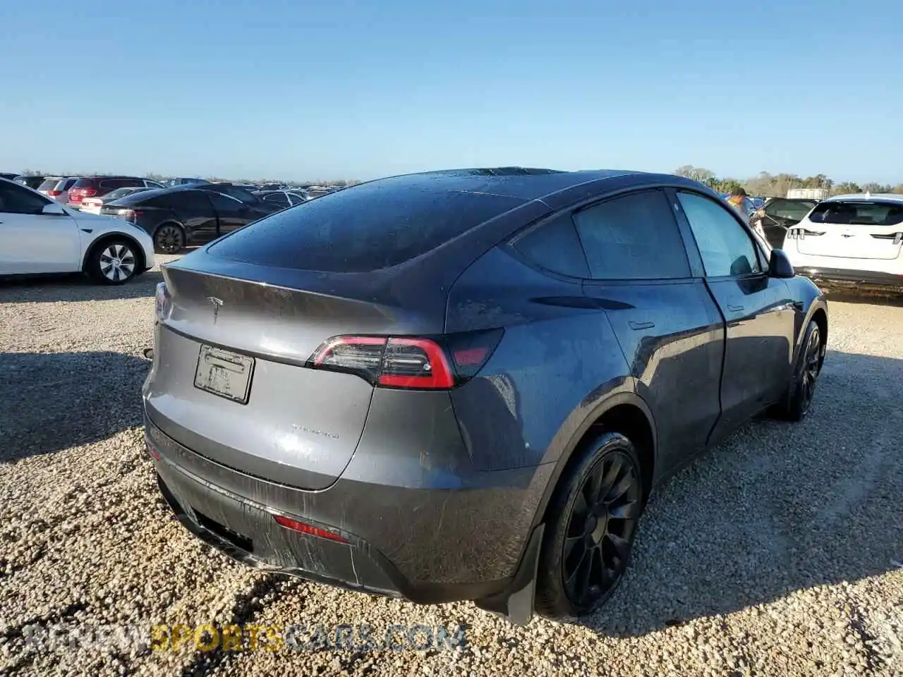 3 Photograph of a damaged car 7SAYGDEE1PF606044 TESLA MODEL Y 2023