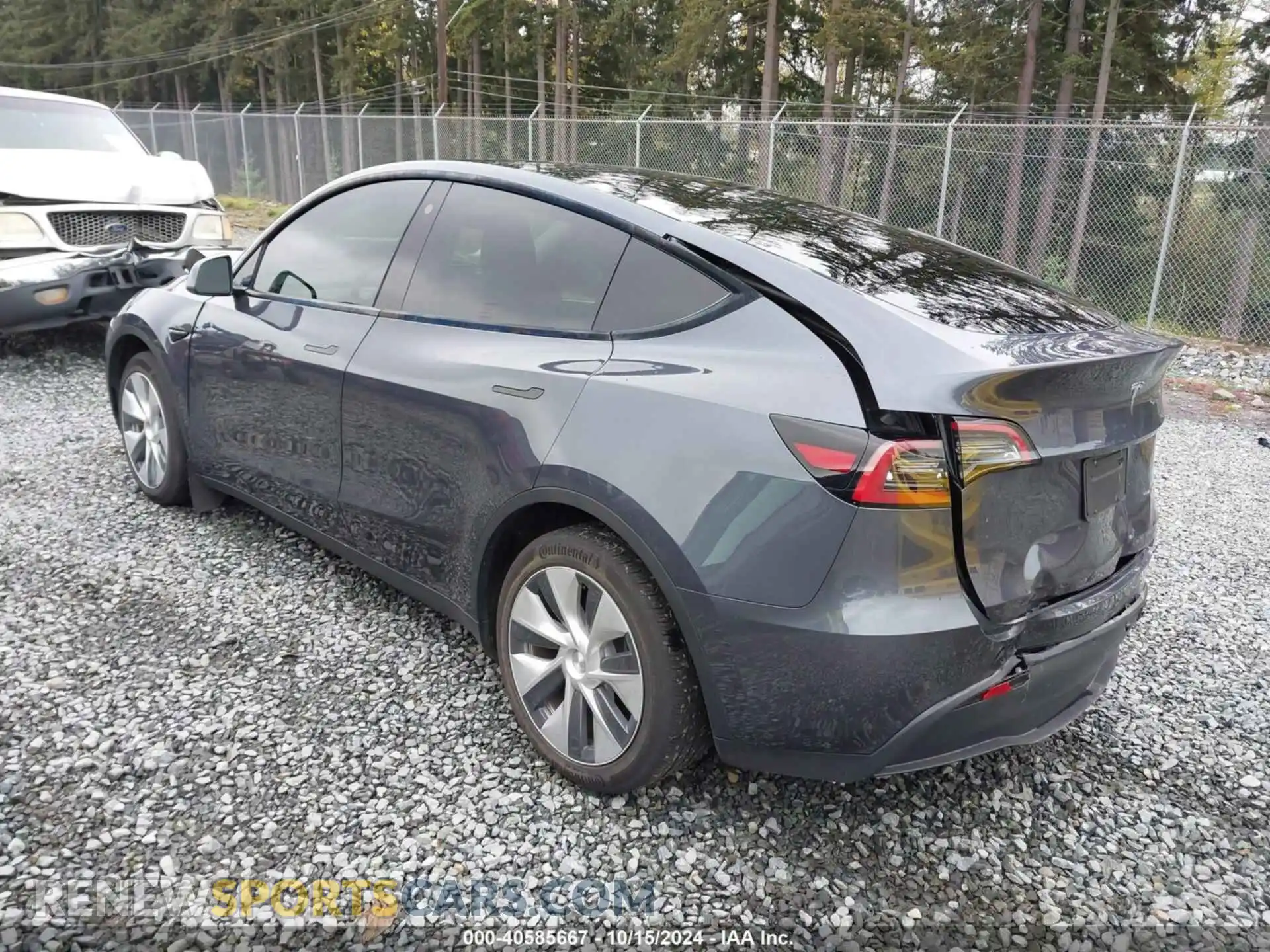 3 Photograph of a damaged car 7SAYGDEE1PF645877 TESLA MODEL Y 2023