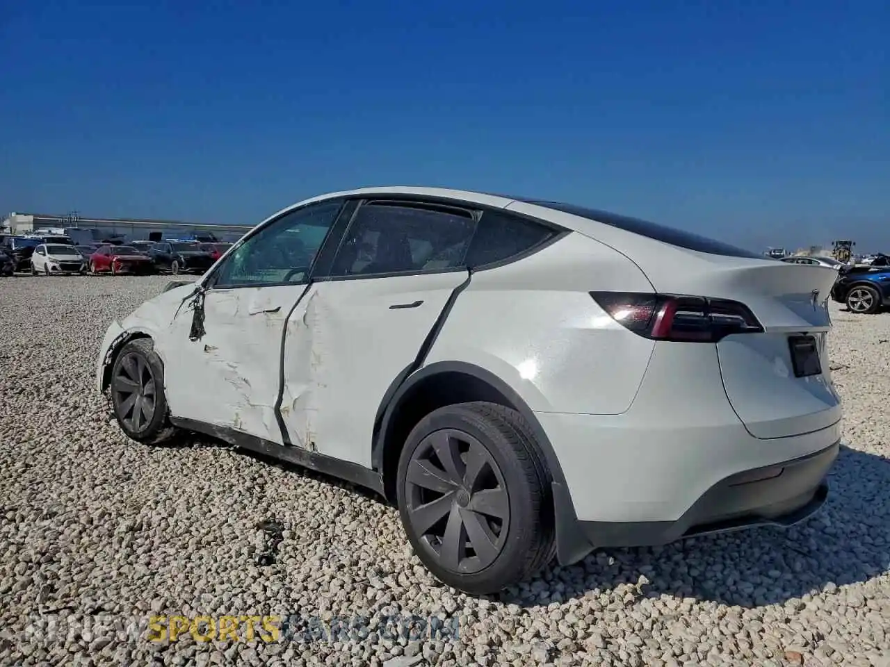 2 Photograph of a damaged car 7SAYGDEE1PF715863 TESLA MODEL Y 2023