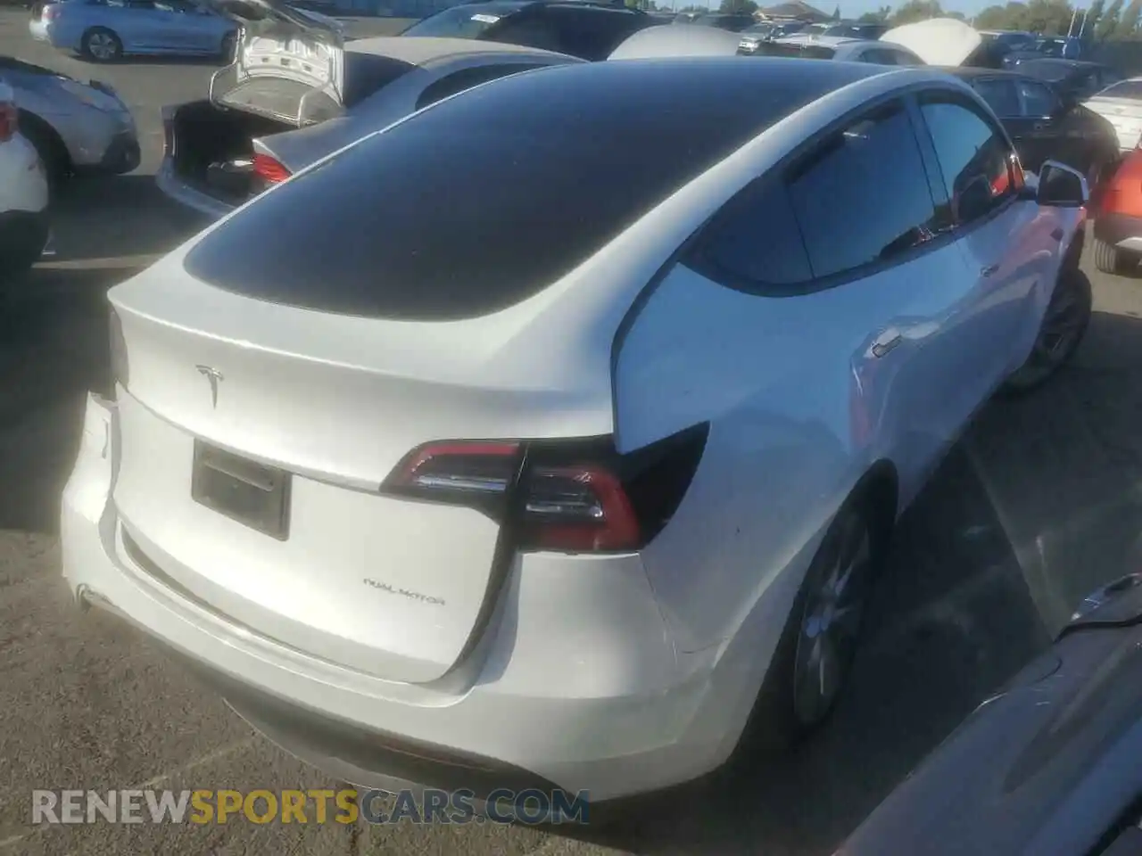 3 Photograph of a damaged car 7SAYGDEE1PF748880 TESLA MODEL Y 2023