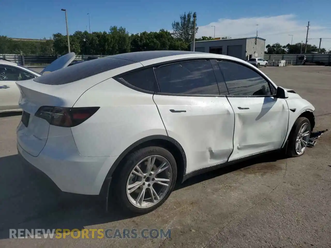 3 Photograph of a damaged car 7SAYGDEE1PF760026 TESLA MODEL Y 2023