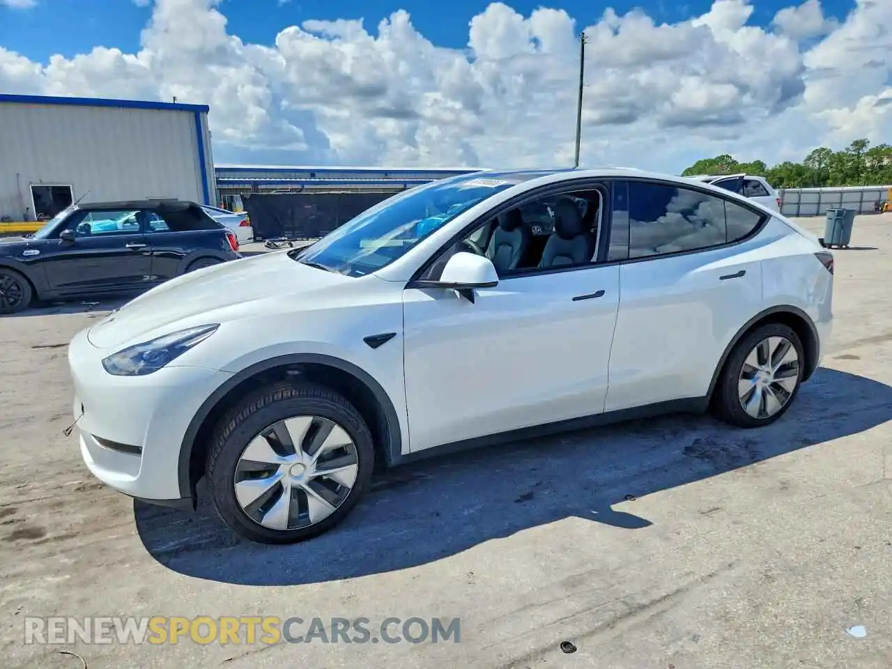 1 Photograph of a damaged car 7SAYGDEE1PF765288 TESLA MODEL Y 2023