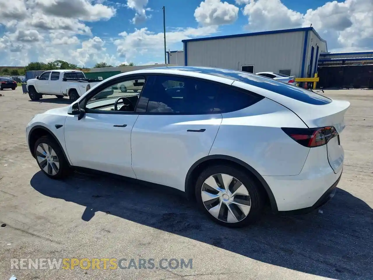 2 Photograph of a damaged car 7SAYGDEE1PF765288 TESLA MODEL Y 2023