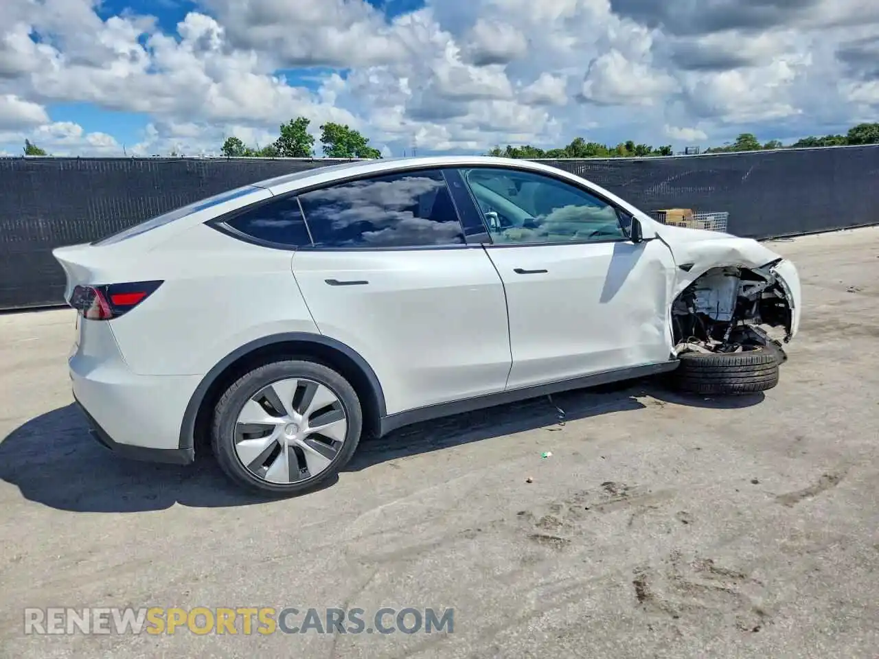 3 Photograph of a damaged car 7SAYGDEE1PF765288 TESLA MODEL Y 2023