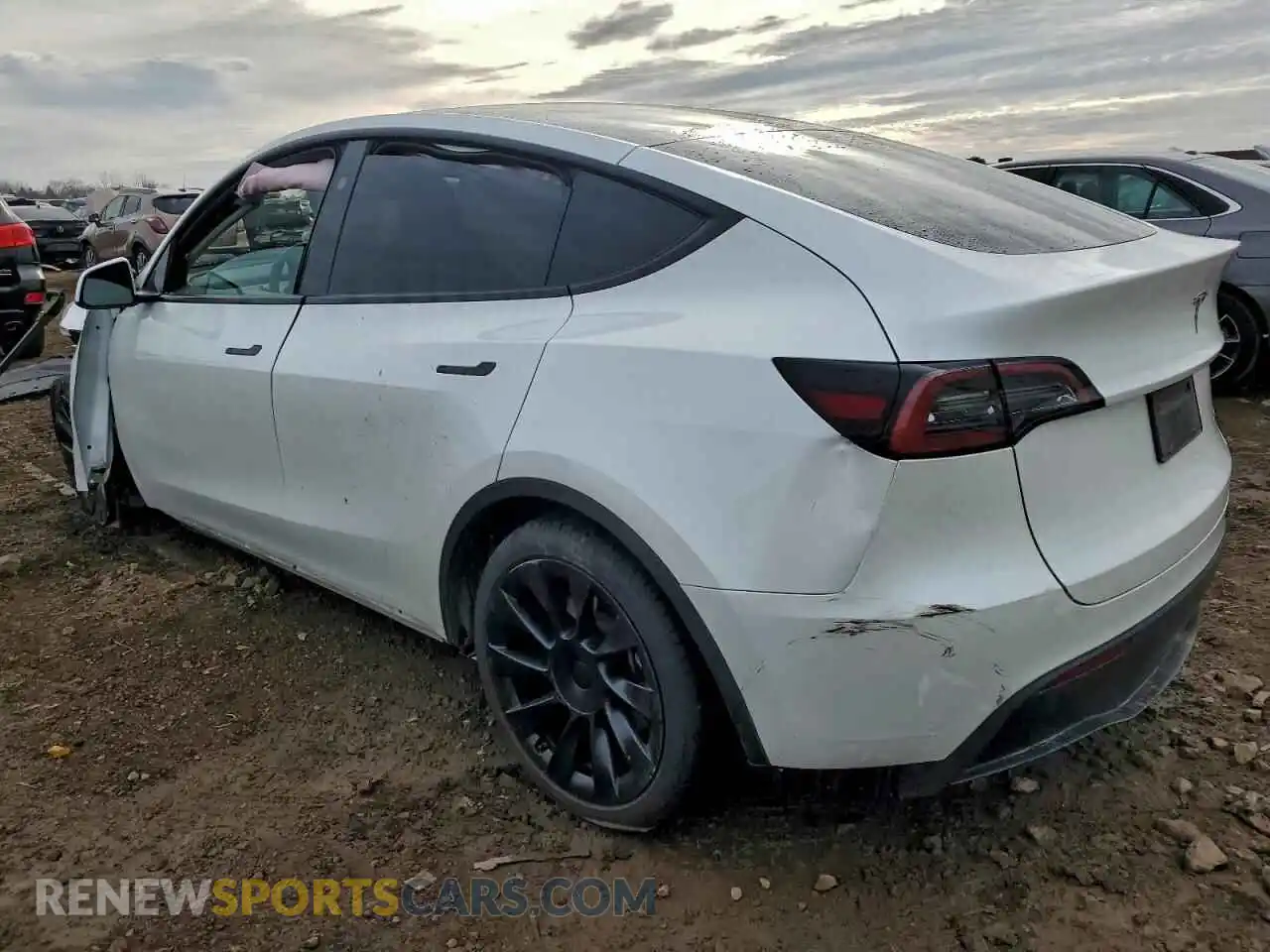 2 Photograph of a damaged car 7SAYGDEE1PF805756 TESLA MODEL Y 2023