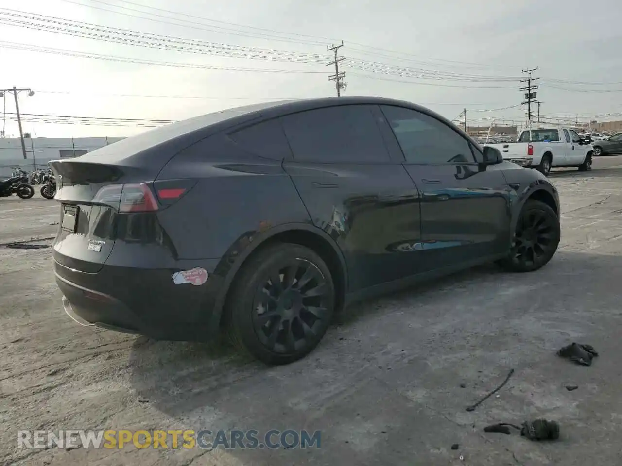 3 Photograph of a damaged car 7SAYGDEE1PF881834 TESLA MODEL Y 2023