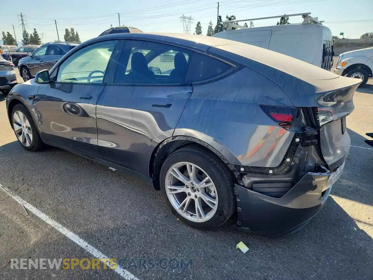 2 fotografías del automóvil dañado 7SAYGDEE1PF907705 TESLA MODEL Y 2023