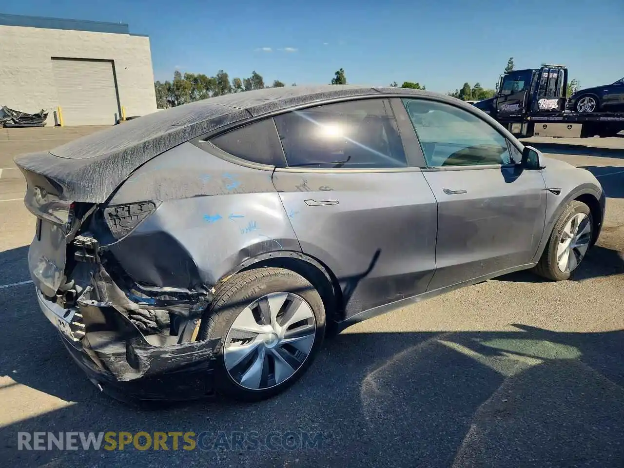 3 fotografías del automóvil dañado 7SAYGDEE1PF907705 TESLA MODEL Y 2023