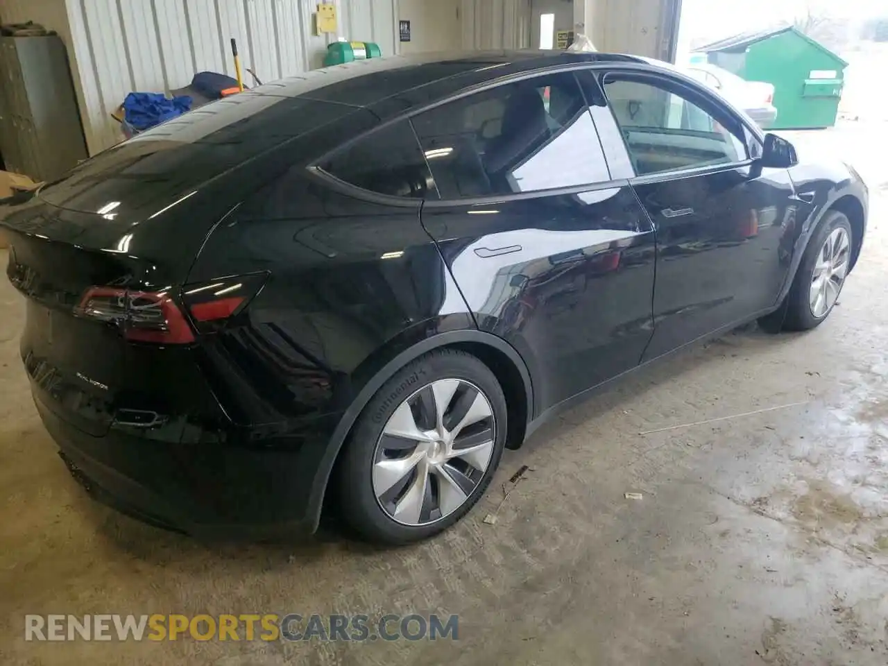 3 Photograph of a damaged car 7SAYGDEE1PF924245 TESLA MODEL Y 2023