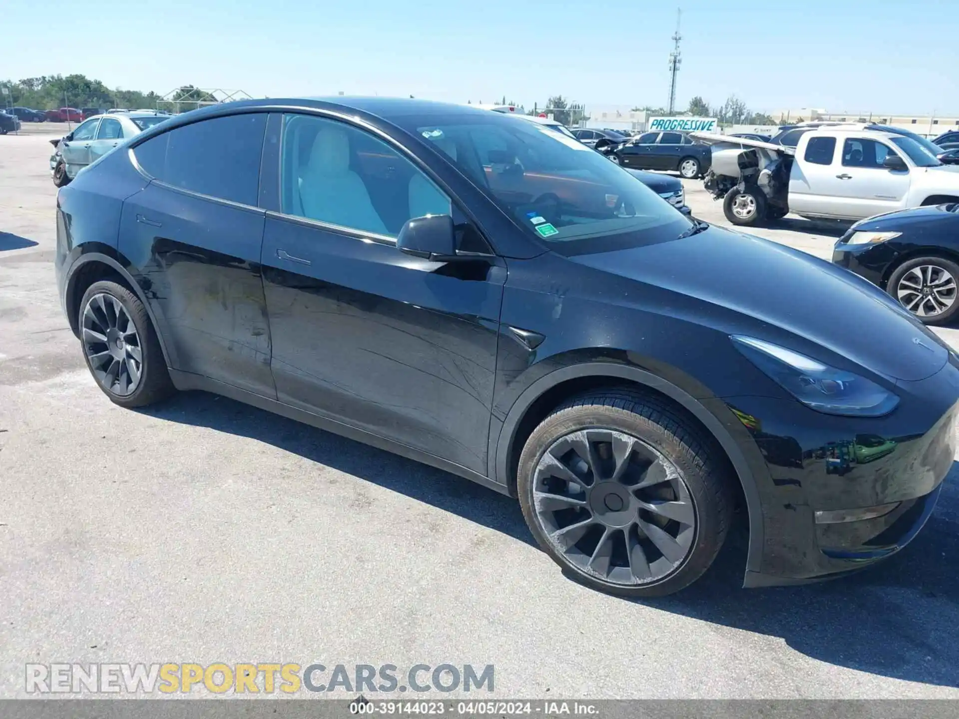 1 Photograph of a damaged car 7SAYGDEE1PF937030 TESLA MODEL Y 2023