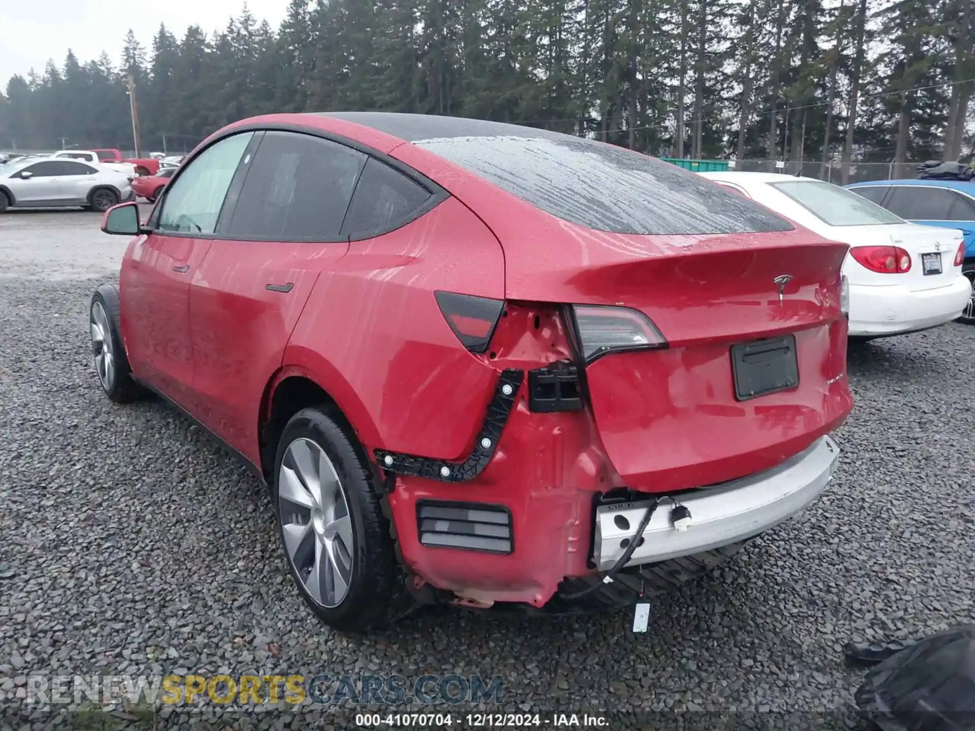 3 Photograph of a damaged car 7SAYGDEE1PF966222 TESLA MODEL Y 2023